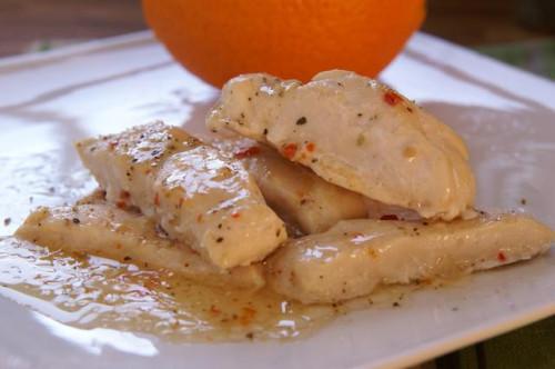 Cómo cocer al horno tiras de pollo en salsa italiana