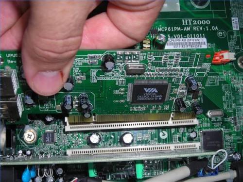 Cómo instalar una tarjeta PCI USB 2.0