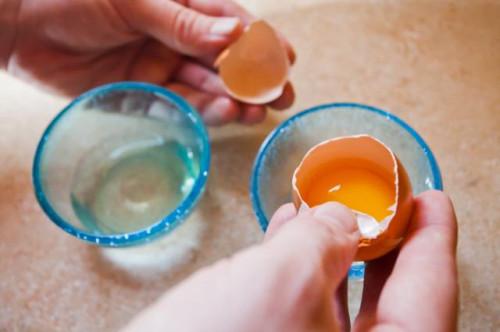 Yema de huevo & Aceite de oliva para el pelo