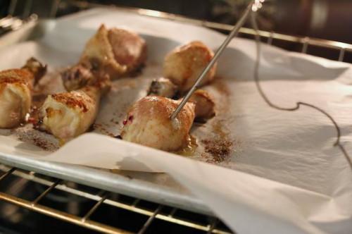 Cómo cocinar los palillos en un horno de convección