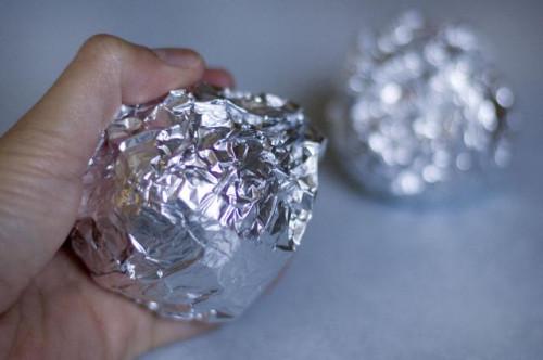 Cómo cocer al horno una patata en la barbacoa