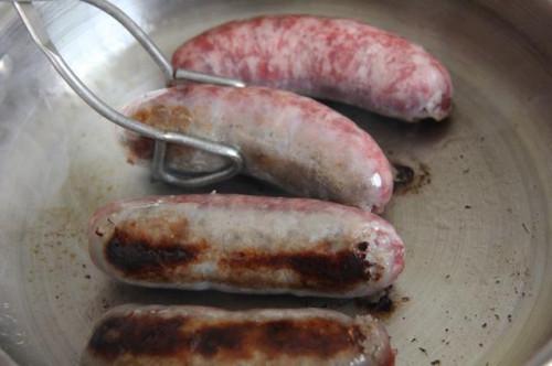 Cómo cocinar salchichas en un Crock-Pot