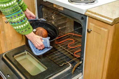 Cómo cocer al horno un Precocinado espiral jamón