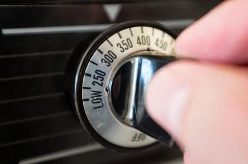 Cómo cocer al horno pechos sin piel sin hueso de pollo en el horno y mantiene más tiernos