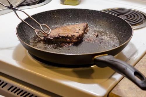 ¿Cómo puedo cocinar carne ablandada fondo redondo?