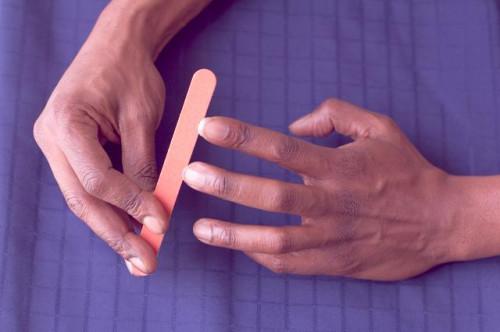 Cómo dejar de morder las uñas Hombres