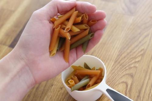 Cómo medir una porción de pasta Tamaño Antes de cocinar